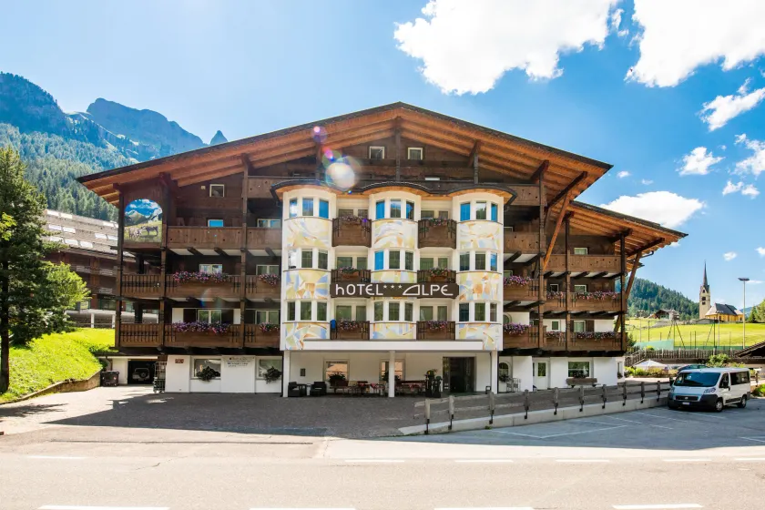Hotel Alpe - Image 1