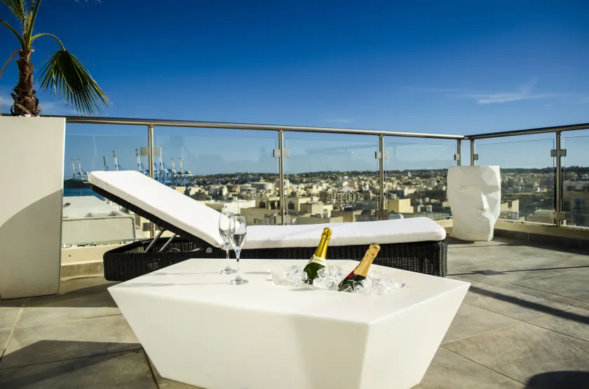 Paramount Bay Penthouse - Image 1