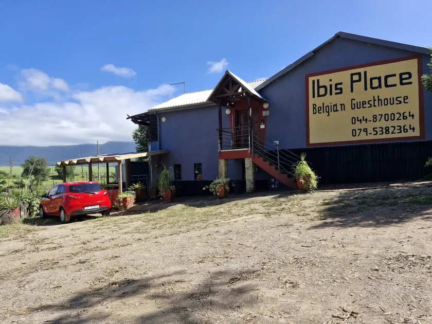 Ibis Place Guest House - Image 1