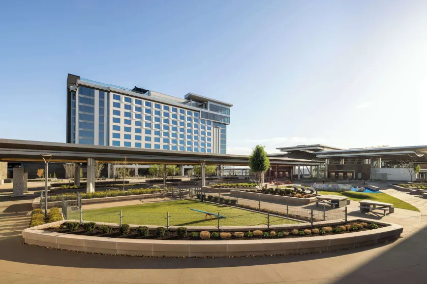 Hilton BNA Nashville Airport Terminal - Image 1