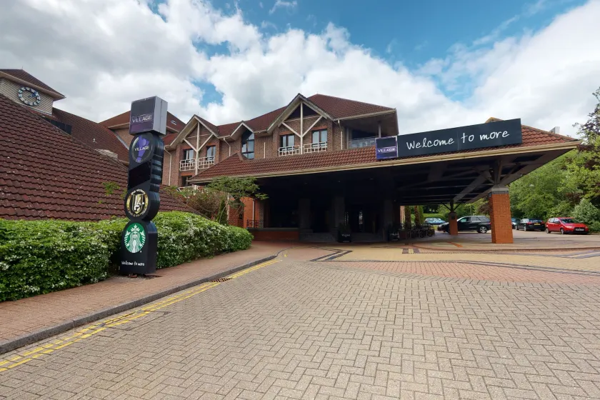 Village Hotel Swindon - Image 1