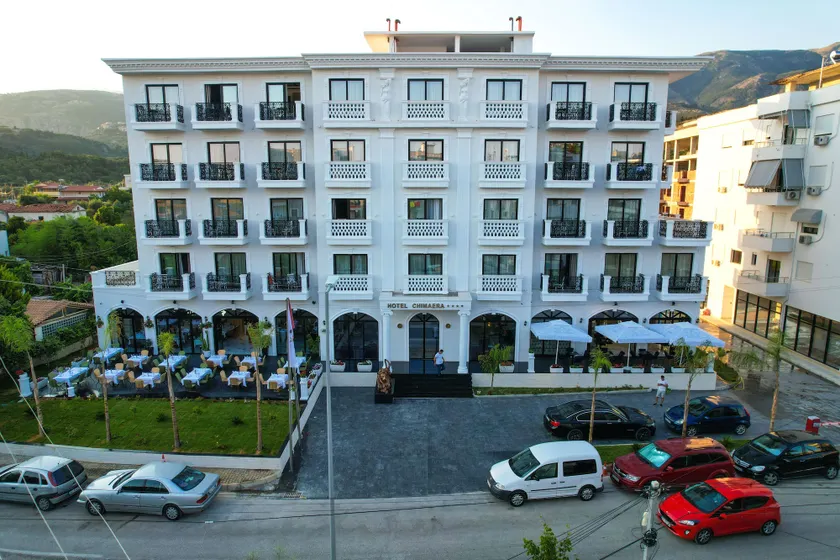 Chimaera Hotel - Image 1
