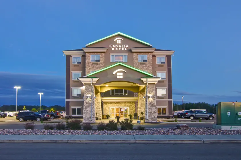 Canalta Hotel Lac La Biche - Image 1