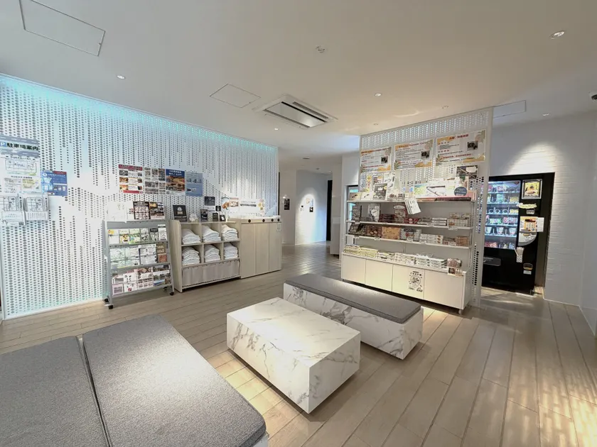 Henn na Hotel Komatsu Ekimae - Hall
