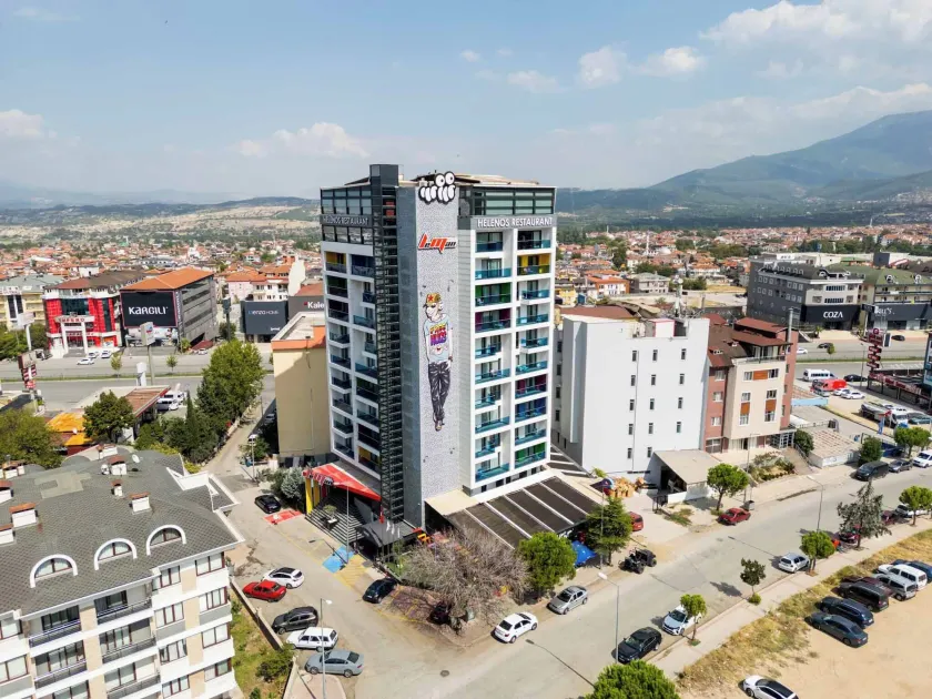 Leman Hotel - Boutique Class - Image 1