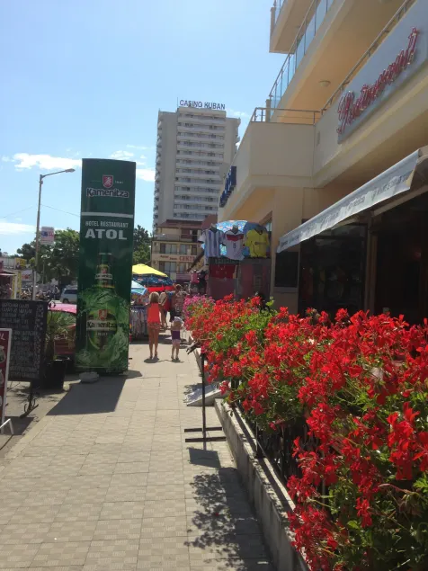 Hotel Atol - Image 1