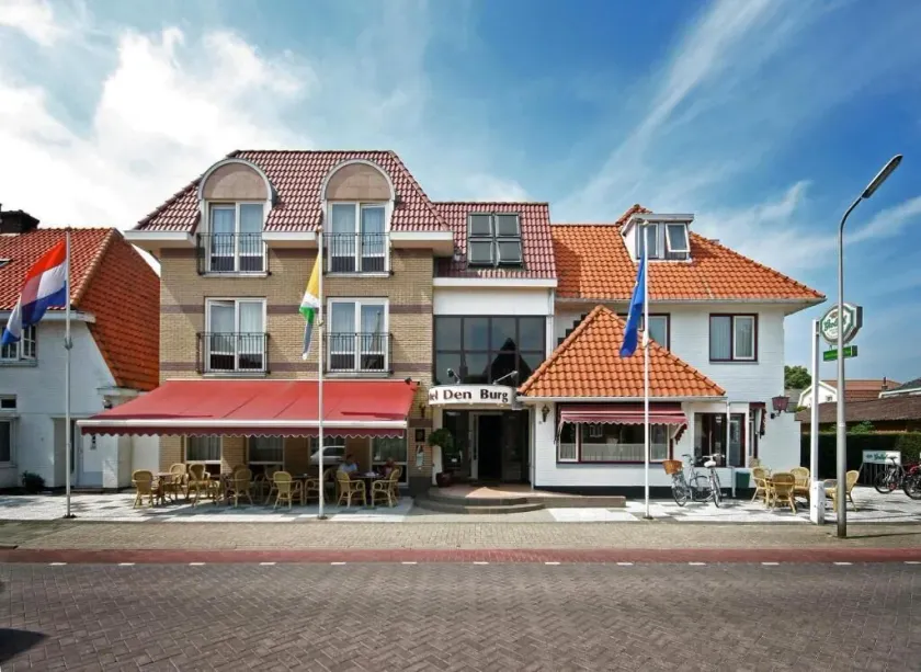 Hotel Den Burg - Image 1