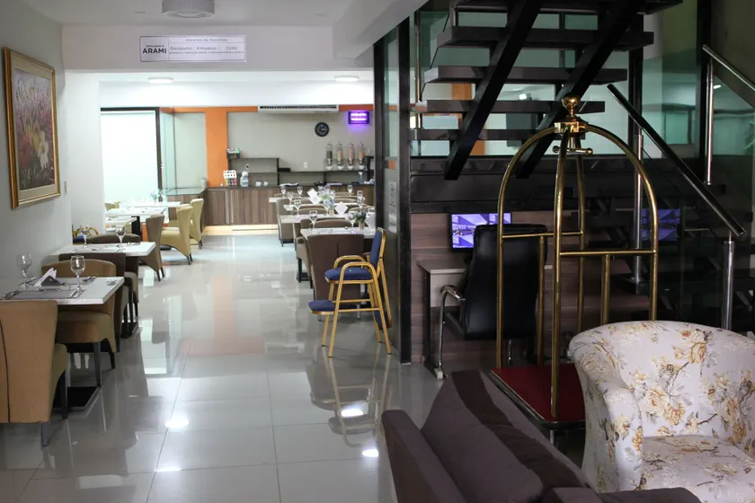 Howard Johnson Ciudad del Este - Lobby