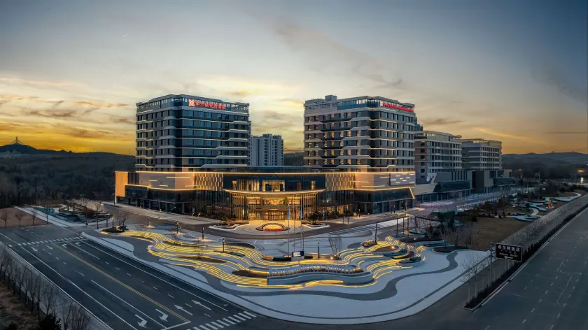 Hilton Garden Inn Ordos Kangbashi - Image 1