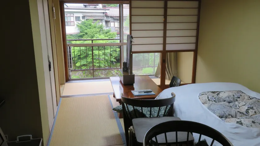 Miharaya Ryokan - Image 1