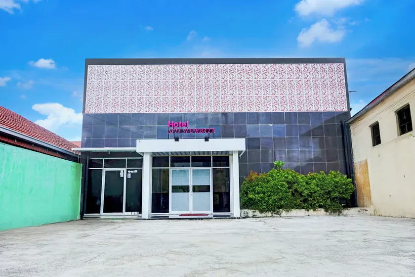 Hotel O Padang City Center Near Pantai Padang Formerly Hotel Siti Nurbaya - Image 1