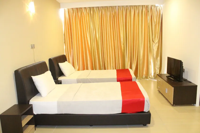 T Hotel Jalan Tar - Image 1