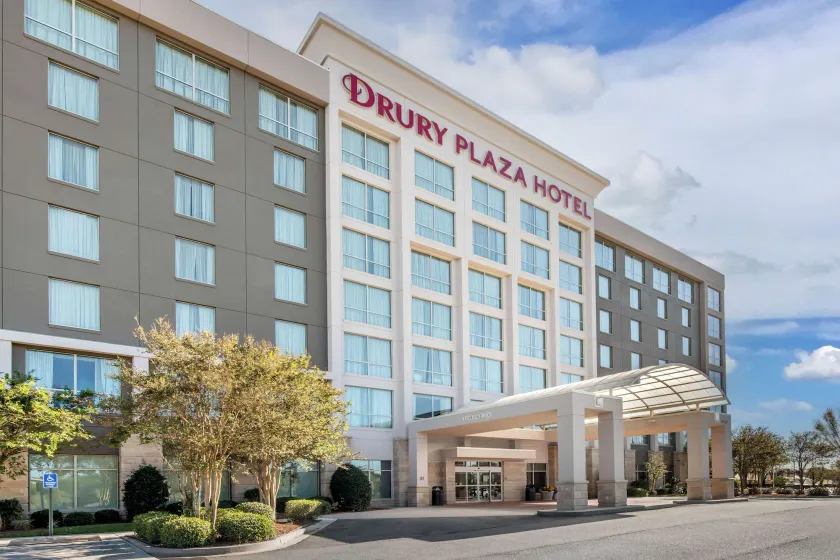 Drury Plaza Hotel Valdosta - Image 1