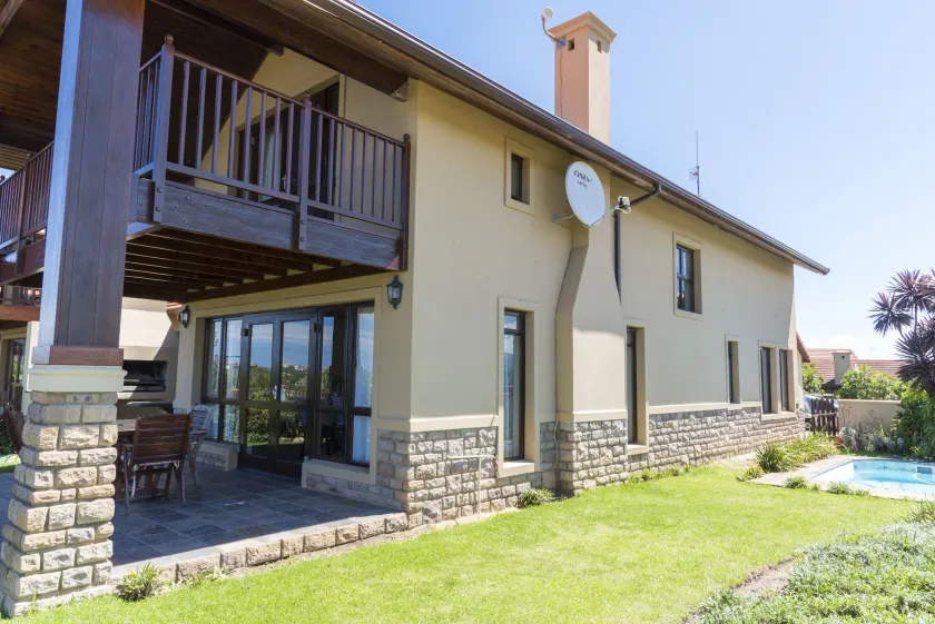 Villa 1 - Image 1