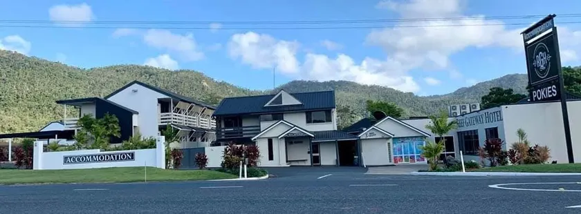 Reef Gateway Hotel - Image 1
