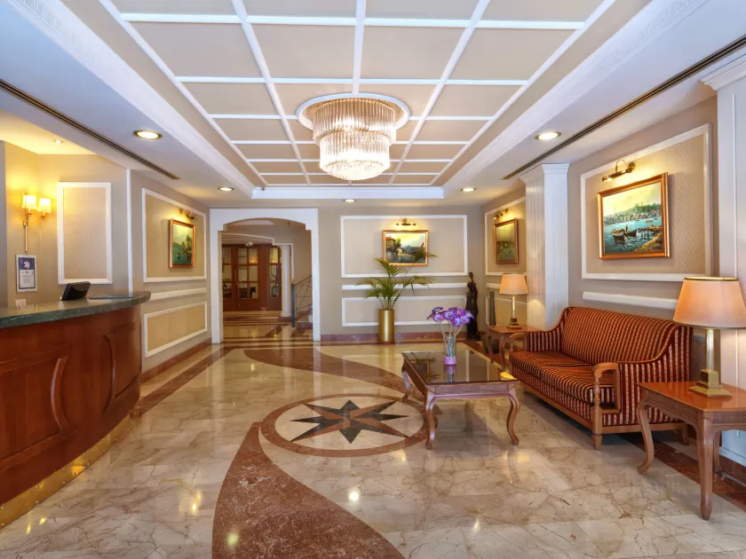 Taksim Metropark Hotel - Image 1