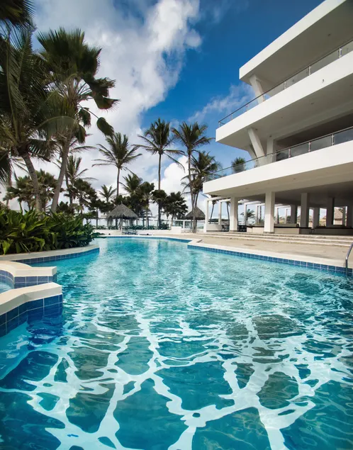 Barracuda Inn Resort - Image 1