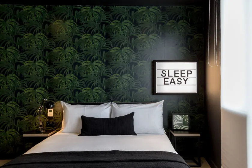 Kip Hotel - Image 1