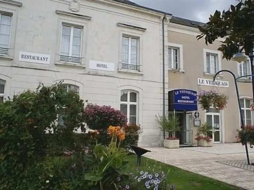 Logis Hotel Restaurant Le Vedaquais - Image 1