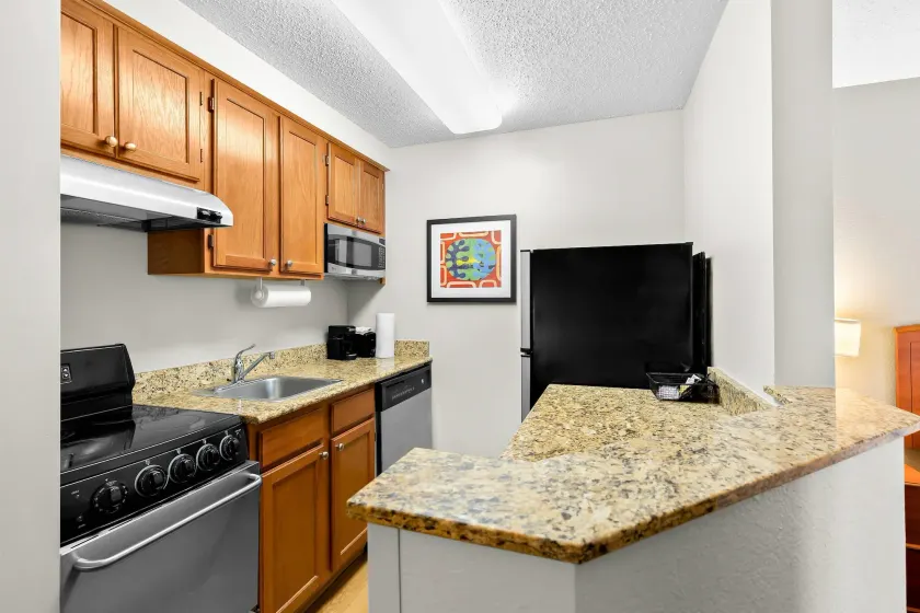 MainStay Suites Middleburg Heights Cleveland Airport - Image 1