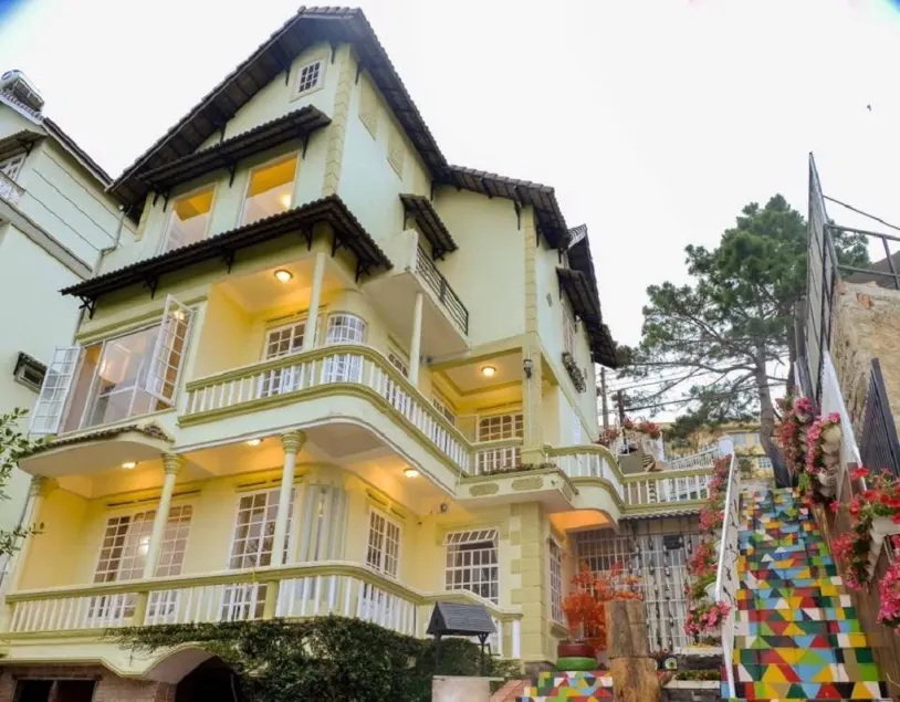 Bonjour Homestay - Hostel - Image 1