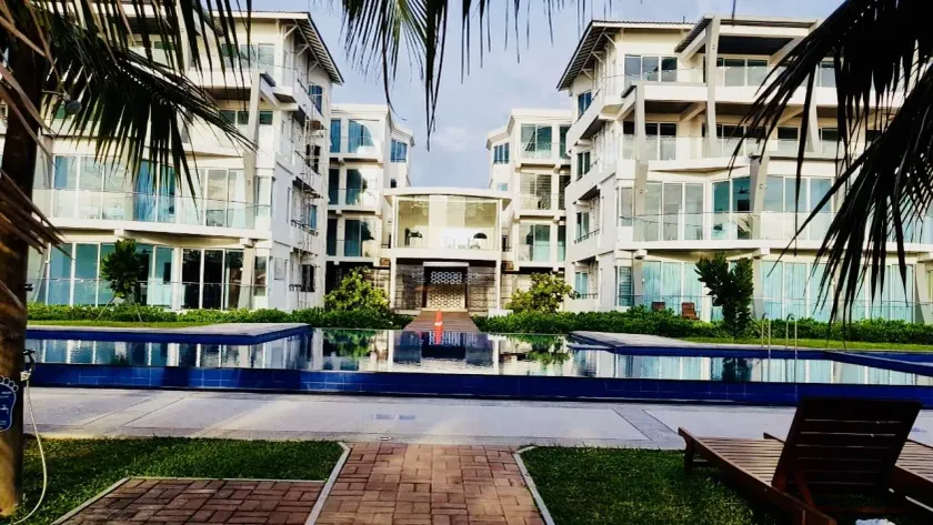 Beach Paradise Nilaveli - Image 1