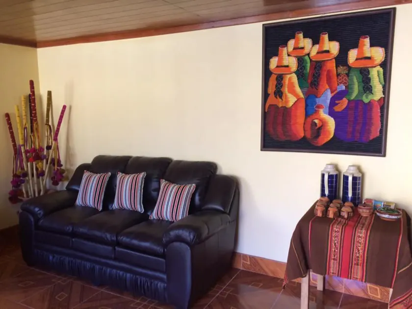 Alpaca Lodge - Coin salon dans le hall