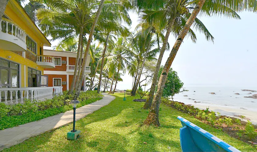 Bambolim Beach Resort - Image 1