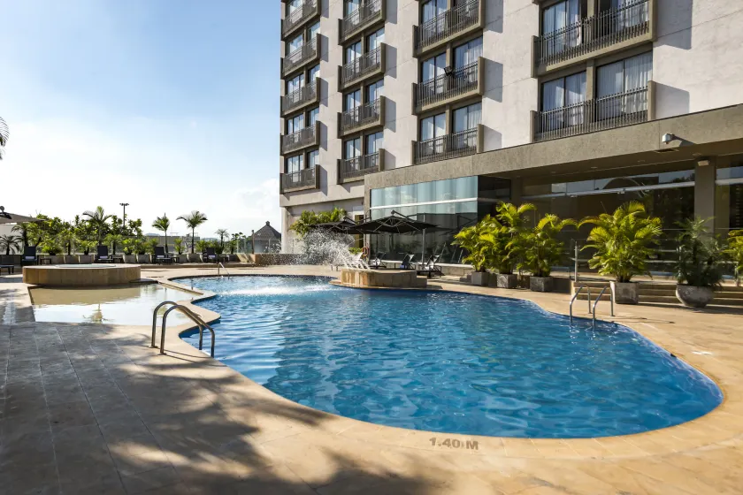 Movich Hotel de Pereira - Image 1
