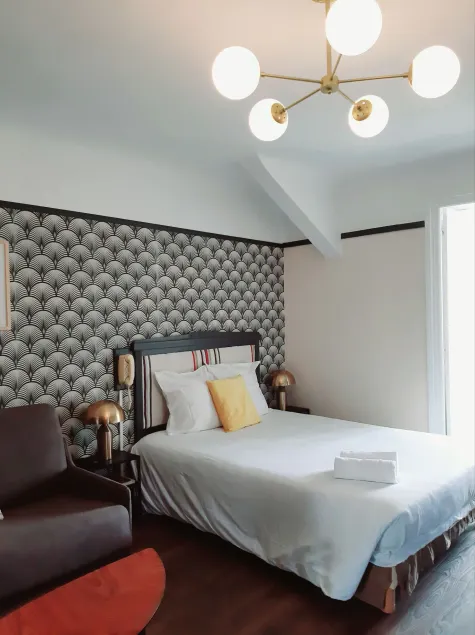Saint Charles Hôtel & Coliving Biarritz - Image 1