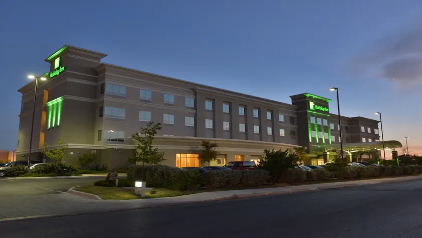 Holiday Inn & Suites San Antonio Northwest by IHG - Image 1