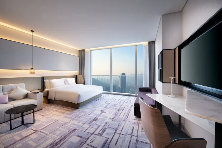 Crowne Plaza Dalian Xinghai by IHG - Camera