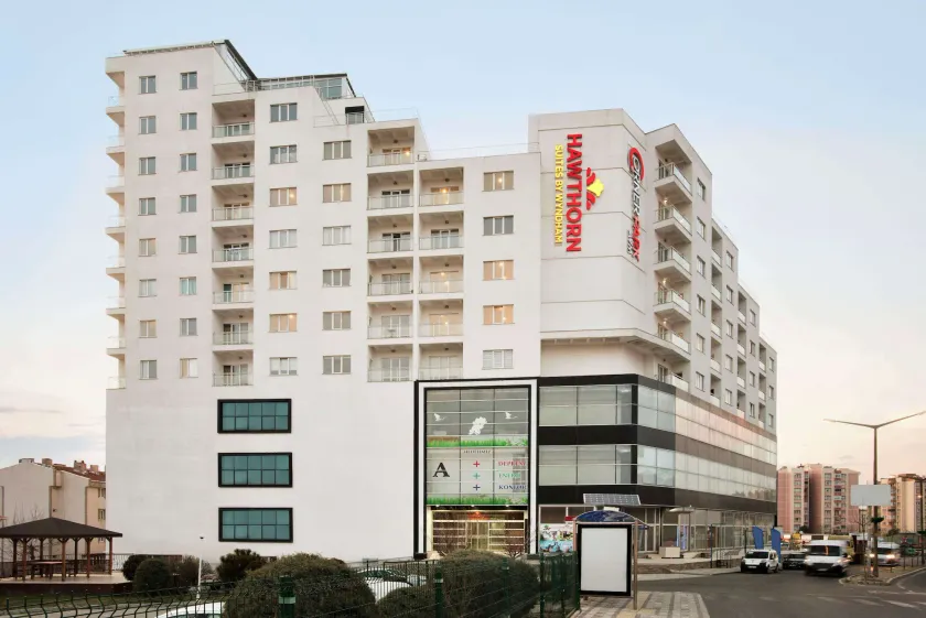 Hawthorn Suites by Wyndham Cerkezkoy - Image 1