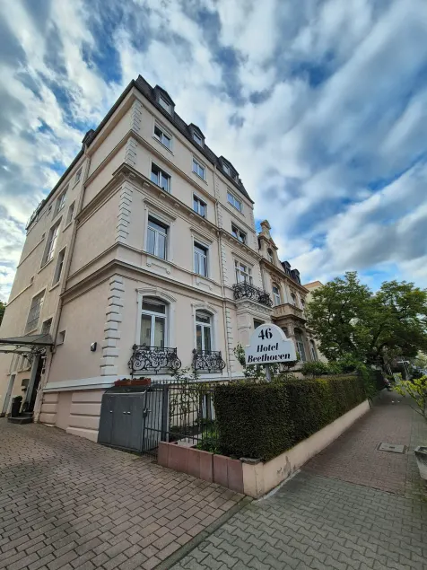 Hotel Beethoven - Image 1