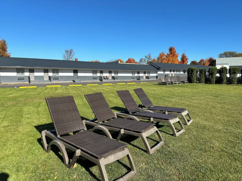 Glengarry Extended Stays - Image 1