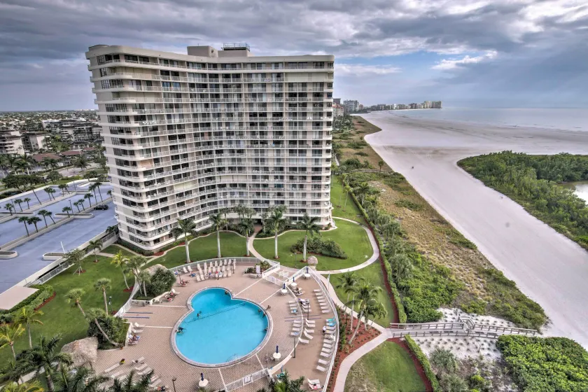 Beachfront Marco Island Resort Condo w/ Pool! - Image 1