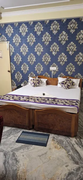 Hotel Utsav Deluxe - Habitación
