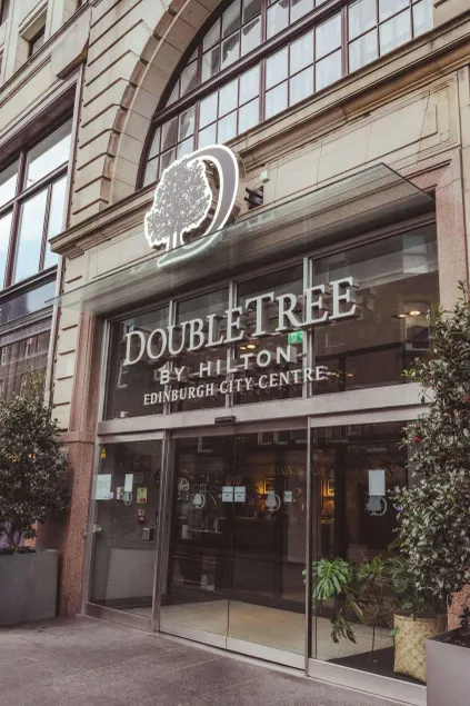 DoubleTree by Hilton Edinburgh City Centre - Image 1