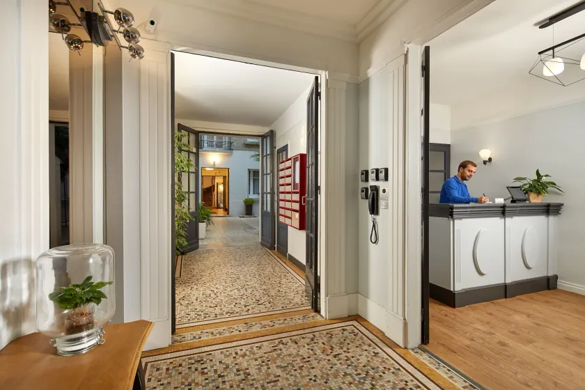 Hotel Résidence Paris Asnières - Image 1