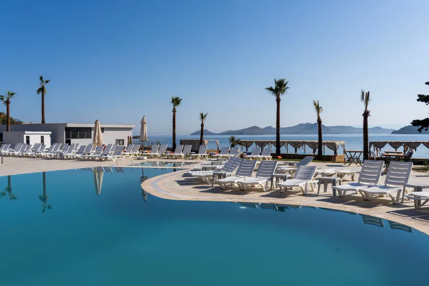 Veluna Beach Resort Yalikavak - Image 1