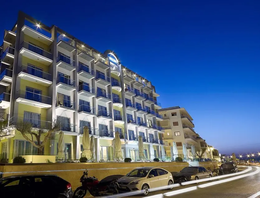 Arion Hotel - Image 1