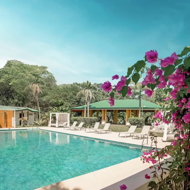 Astra Hotel Boutique - Image 1