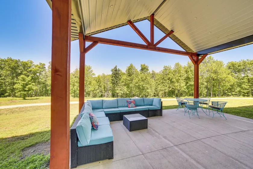 Spacious Barndominium Near Branson w/ Game Rooms - Image 1