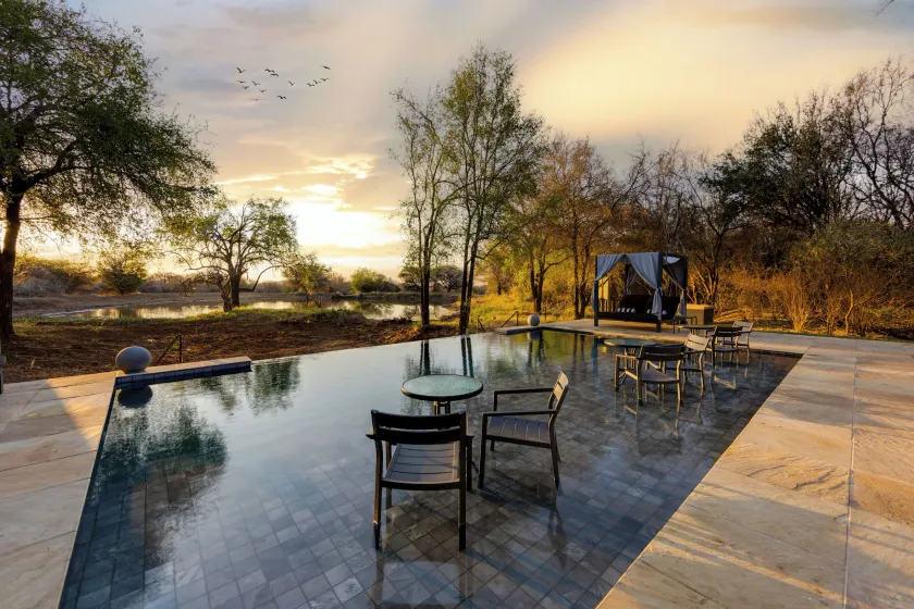 Black Rhino Game Lodge - Image 1