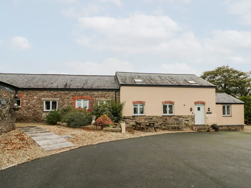 Hare Barn - Image 1