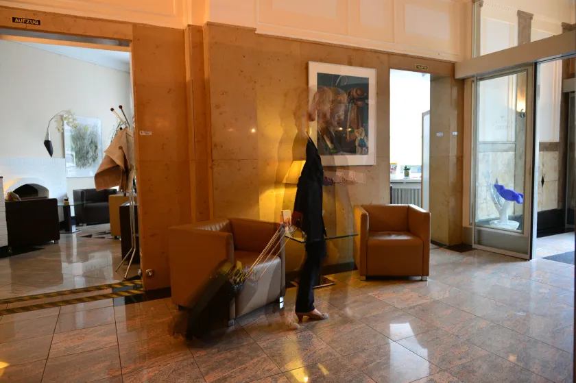 Frühlings-Hotel - Interior entrance