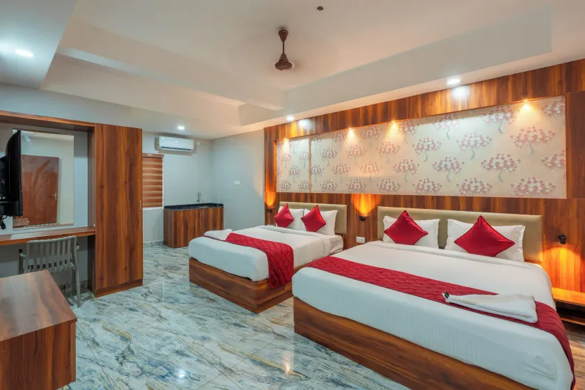 Daan Residency Near Karukapilly Kaloor Palarivattom - Image 1