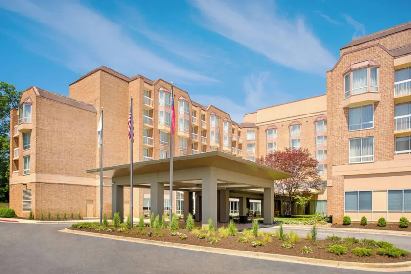 Wyndham Atlanta Perimeter - Image 1