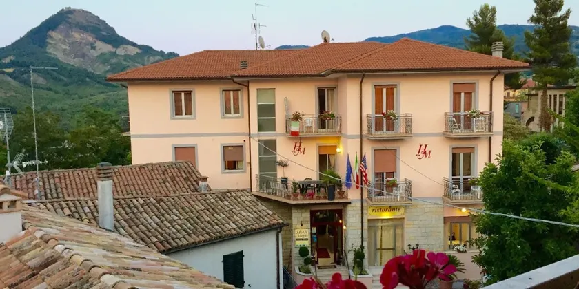 Hotel Magda - Image 1