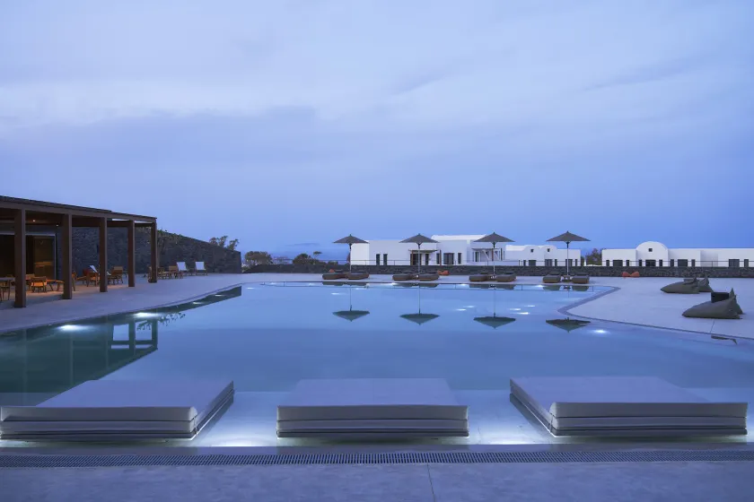 Orama Hotel & Spa - Image 1